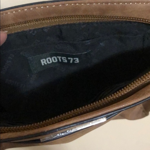 Roots Handbag - Picture 4 of 6